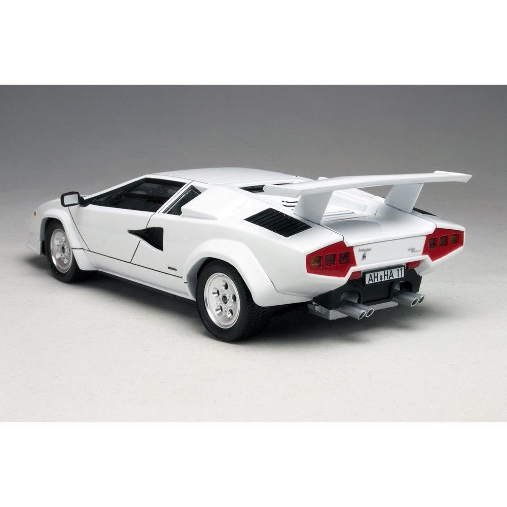 1/24 ランボルギーニ カウンタック LP5000 クアトロバルボーレ 日本語版特別仕様