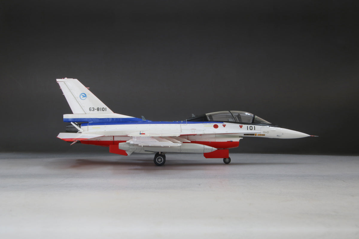1/72 航空自衛隊 F-2B 戦闘機 “飛実101号機”w/12式地対艦誘導弾(空発型)