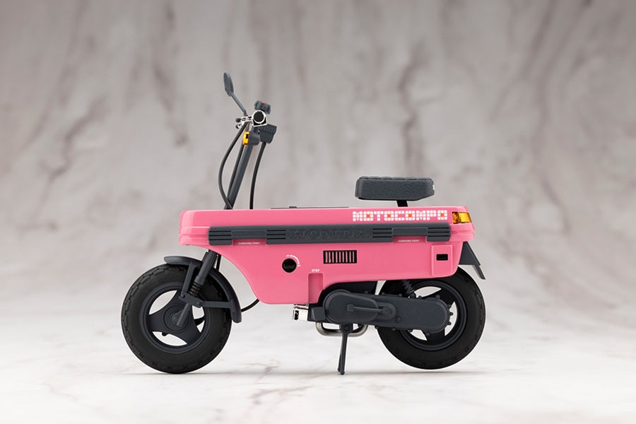 ★小石川 エマ 【ノクターン】 with Honda AB12 モトコンポ