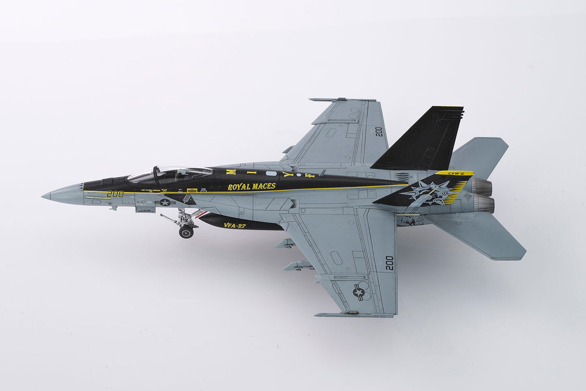1/72 アメリカ海軍 艦上戦闘機 F/A-18E スーパーホーネット VFA-27 ロイヤルメイセス 2024
