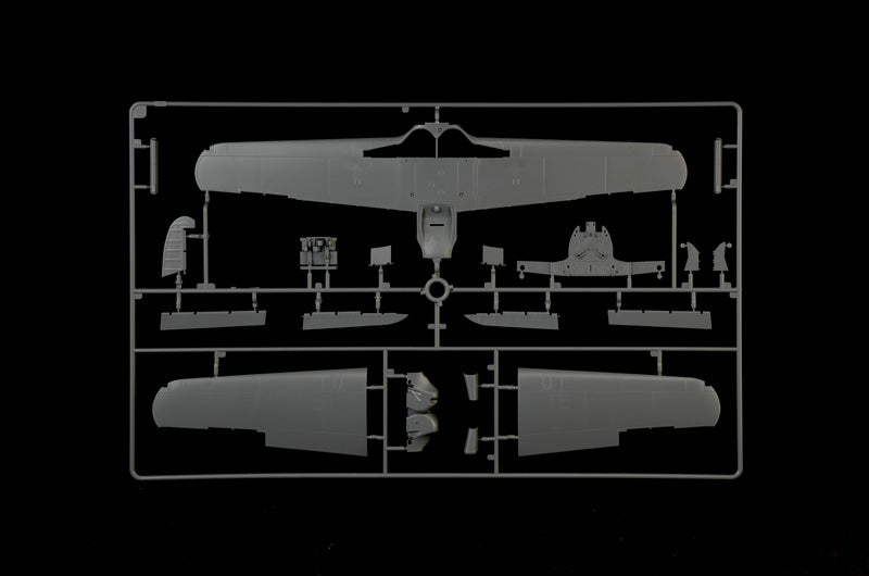 1/32 WW.II イタリア空軍 マッキ MC.202 フォルゴーレ（日本語対訳補足説明書付属）