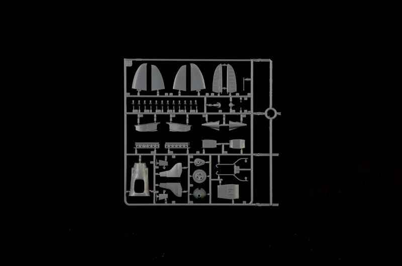 1/32 WW.II イタリア空軍 マッキ MC.202 フォルゴーレ（日本語対訳補足説明書付属）