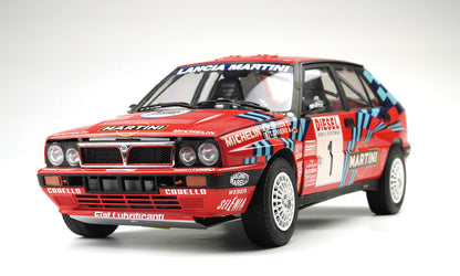 1/12 ランチア デルタ HF インテグラーレ 16V 1989 サンレモラリー（日本語対訳補足説明書付属）