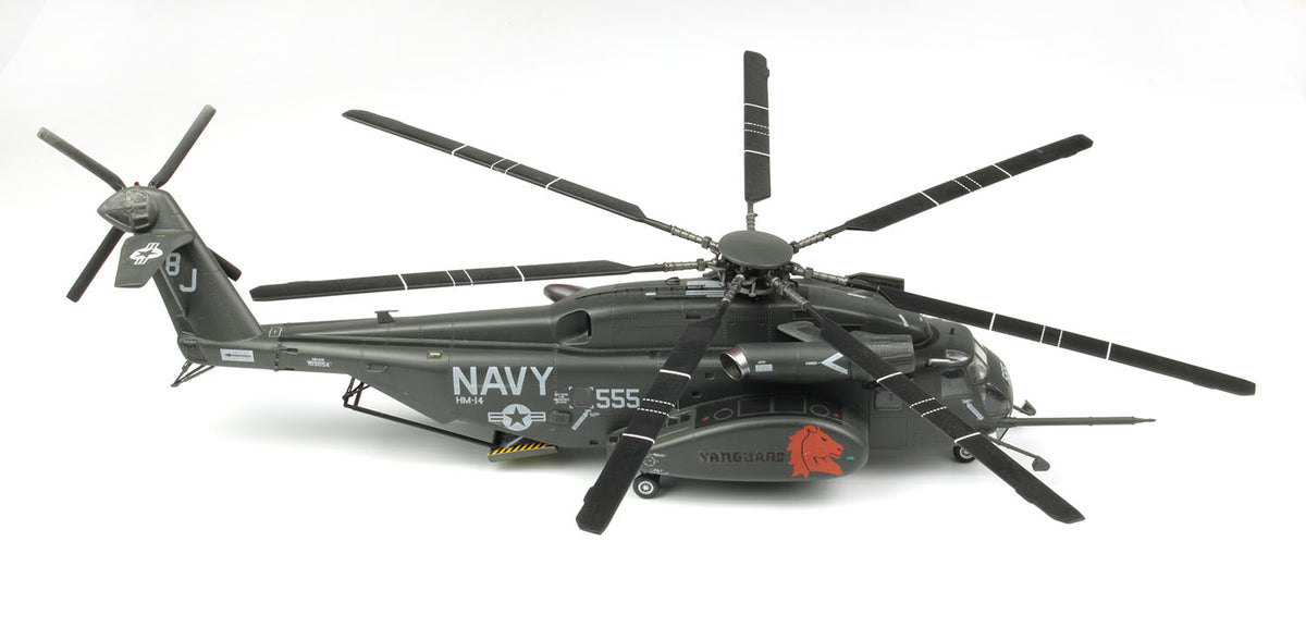1/72 アメリカ海軍 掃海･輸送ヘリコプター MH-53Eシードラゴン HM-14 バンガード